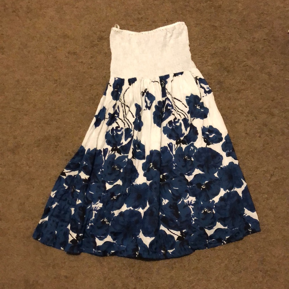 •dress•